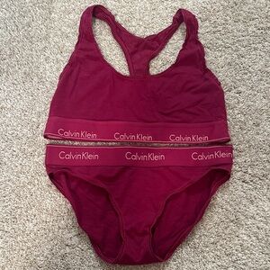 Calvin Klein Sports Bra and Brief Set - Burgundy size small